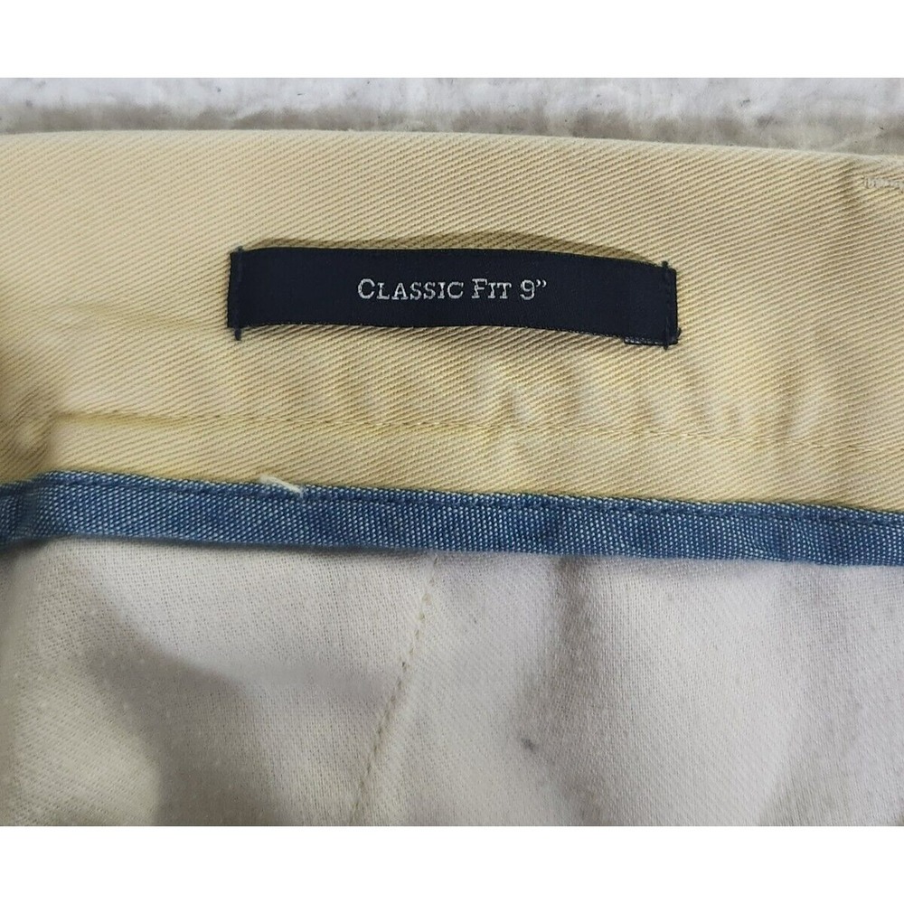 Polo Ralph Lauren Classic Fit 9" Shorts Men's 33 Light Yellow Cotton Chino - Picture 3 of 12